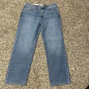 (NWT)  Seven7 Women's Classic Straight Leg Denim Jeans Sz 10
